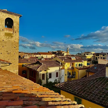 Daire Vista - Vivi La Storia In Prima Fila Pisa